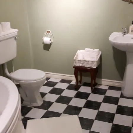 Hotel Keernaun House *