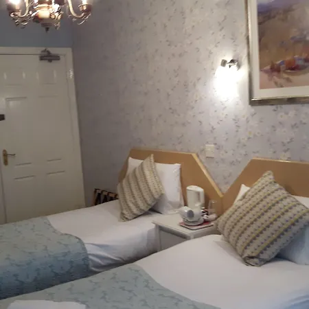 Hotel Keernaun House