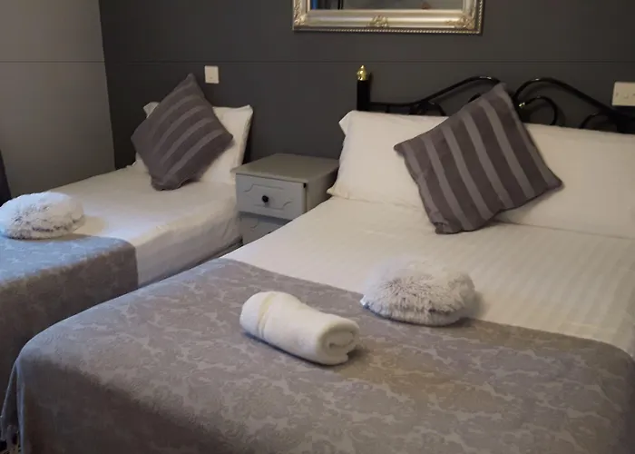 Keernaun House Hotel *