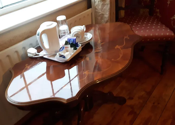 Hotel Keernaun House *